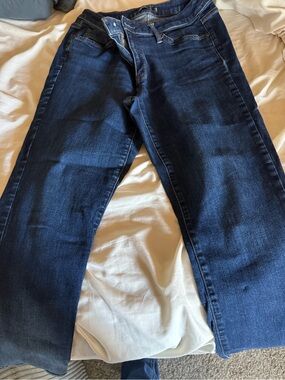 Vera Wang Women’s Capri Dark Blue Jeans